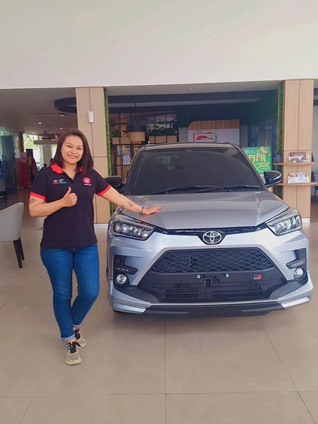 amanada-sales-toyota-tangsel-2